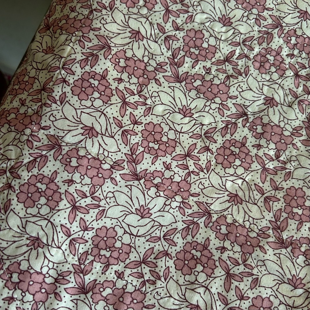 Country Cottage | Patchwork Lap Quilt - Picture 15 of 15